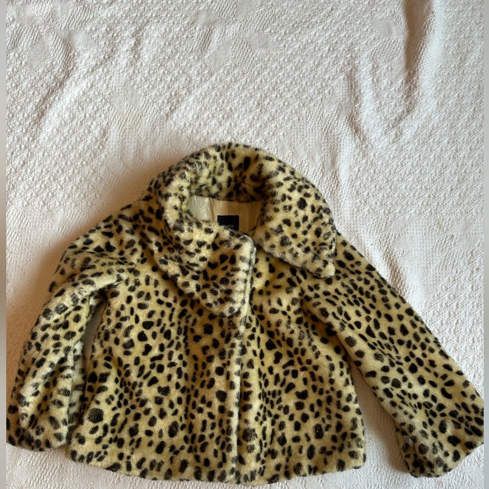 GAP Kids Faux Fur cheetah print coat size 8